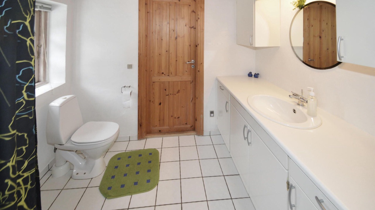Photo of Bathroom in Tranum