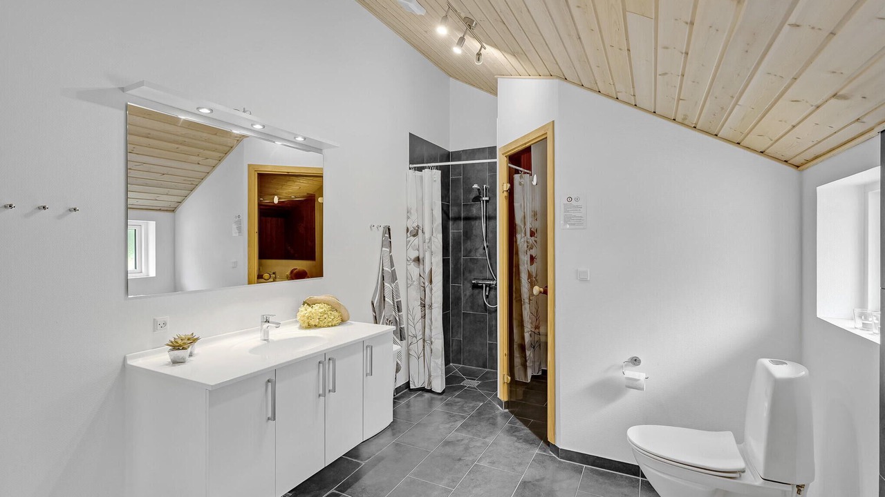 Photo of Bathroom in Sønderstrand