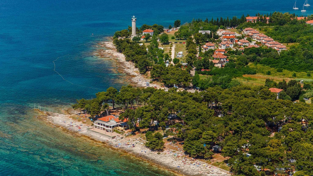 Photo of Outdoor in Basanija