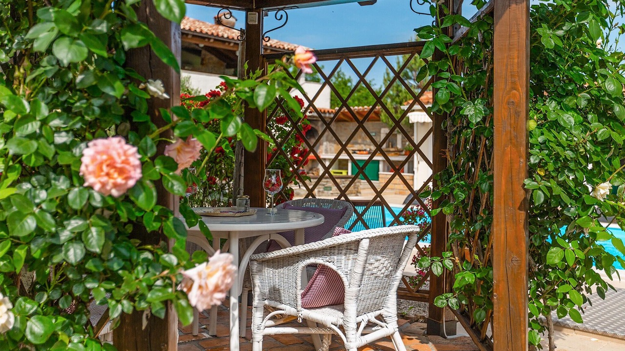 Photo of Patio Balcony in Krsan