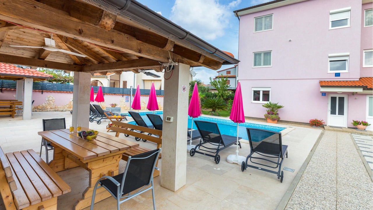 Photo of Outdoor in Valbandon