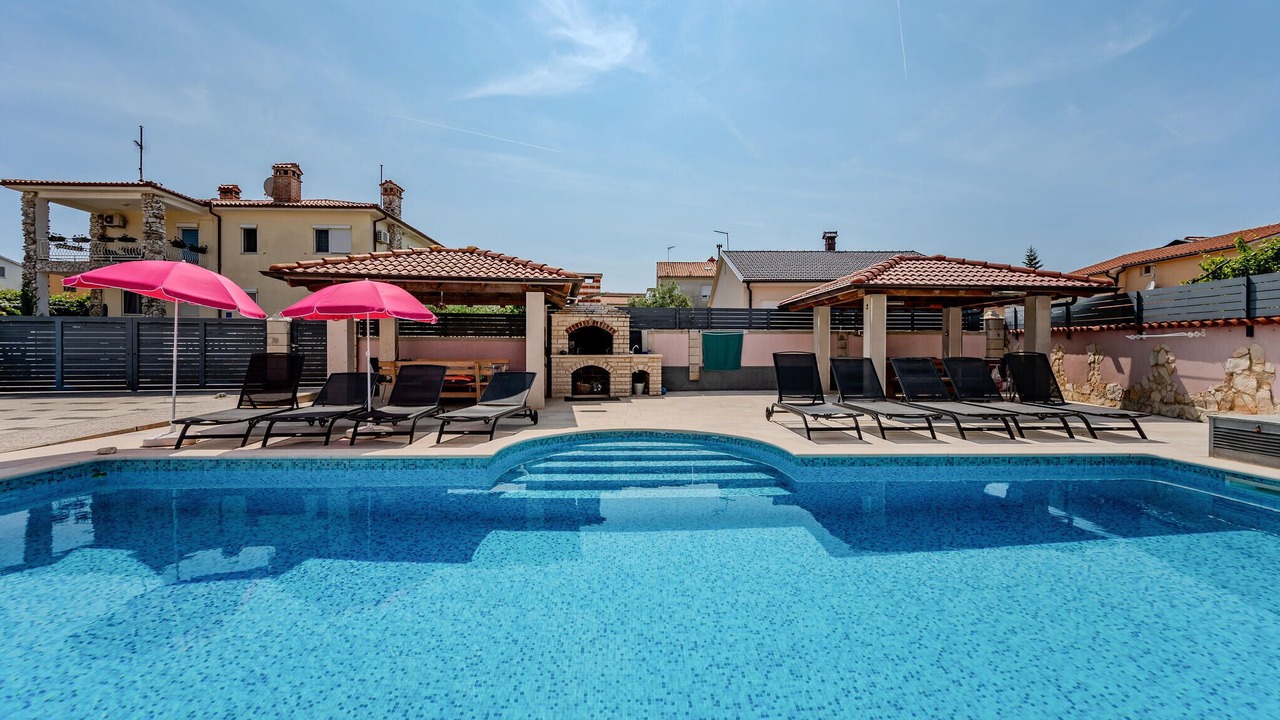 Photo of Outdoor in Valbandon