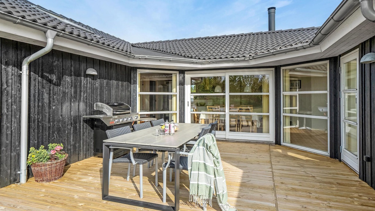 Photo of Outdoor in Bratten Strand