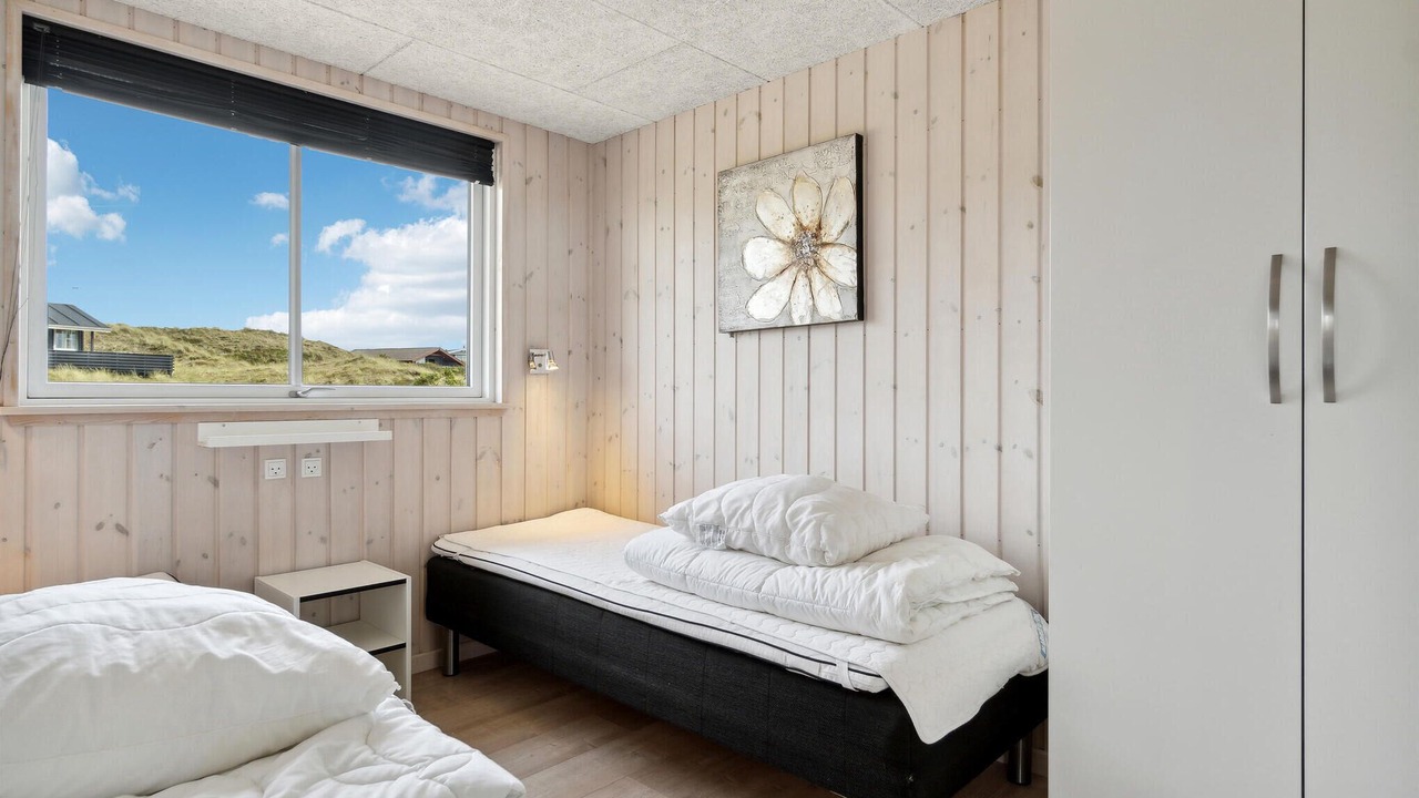 Photo of Others in Haurvig