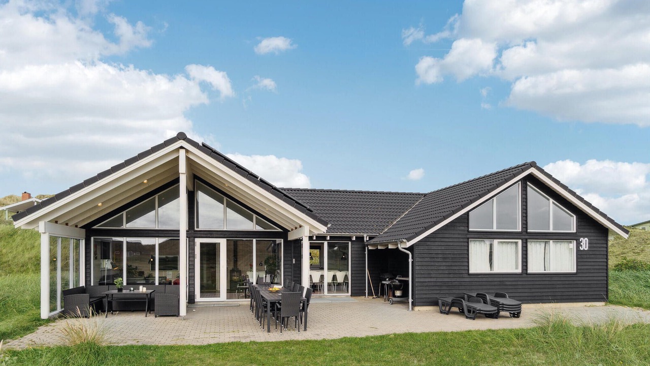 Photo of Others in Haurvig