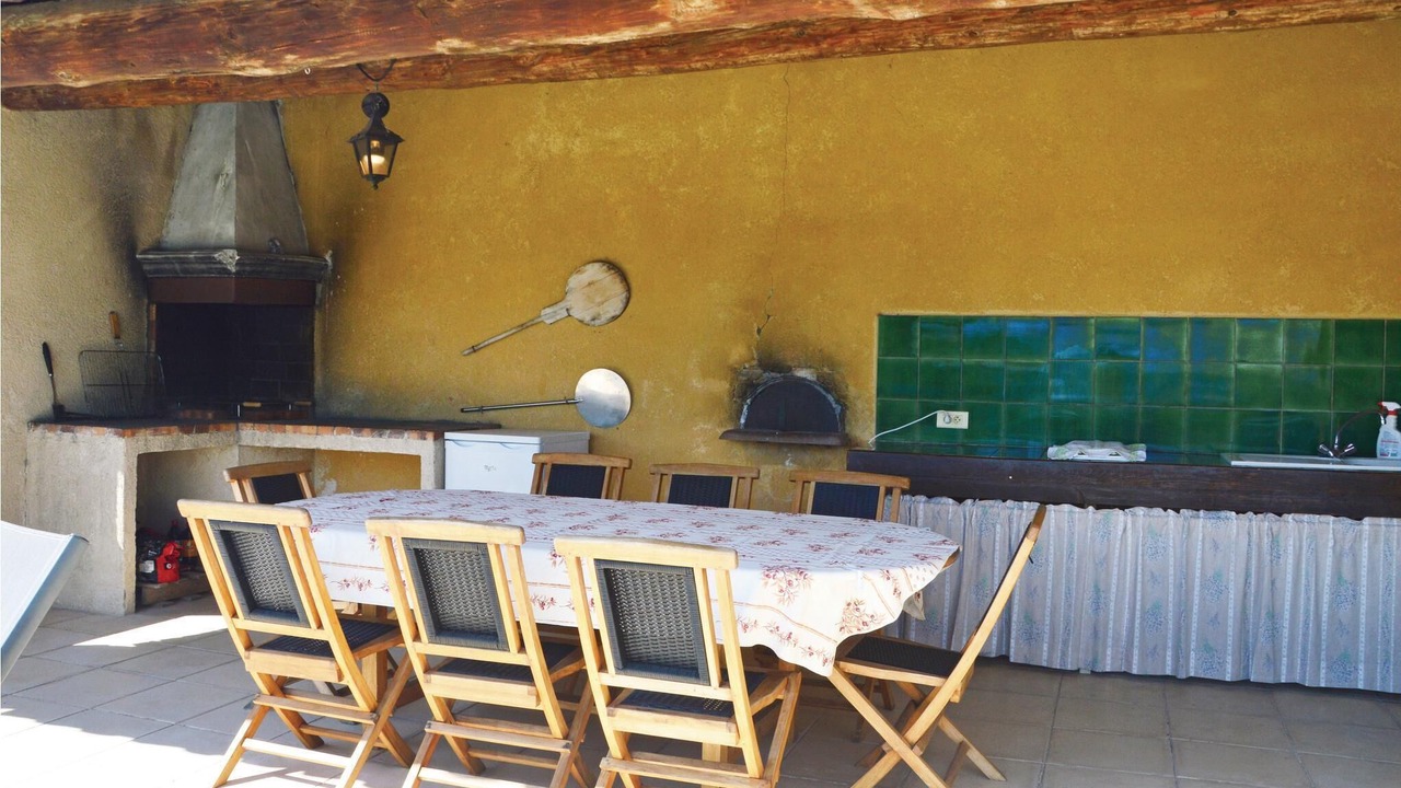Photo of Others in Sainte-Croix-a-Lauze
