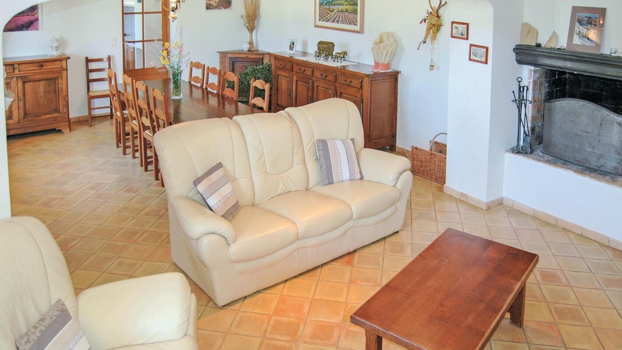 Photo of Bedroom in Sainte-Croix-a-Lauze