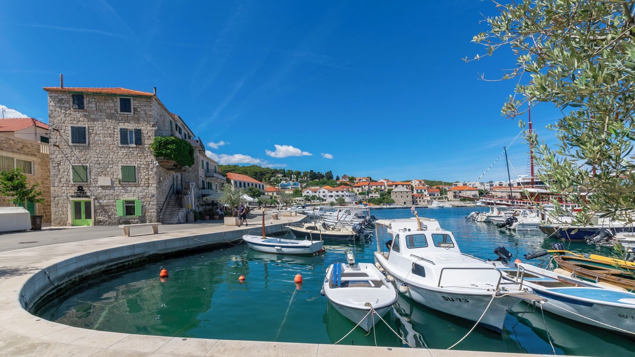 Photo of Others in Milna (Brac)