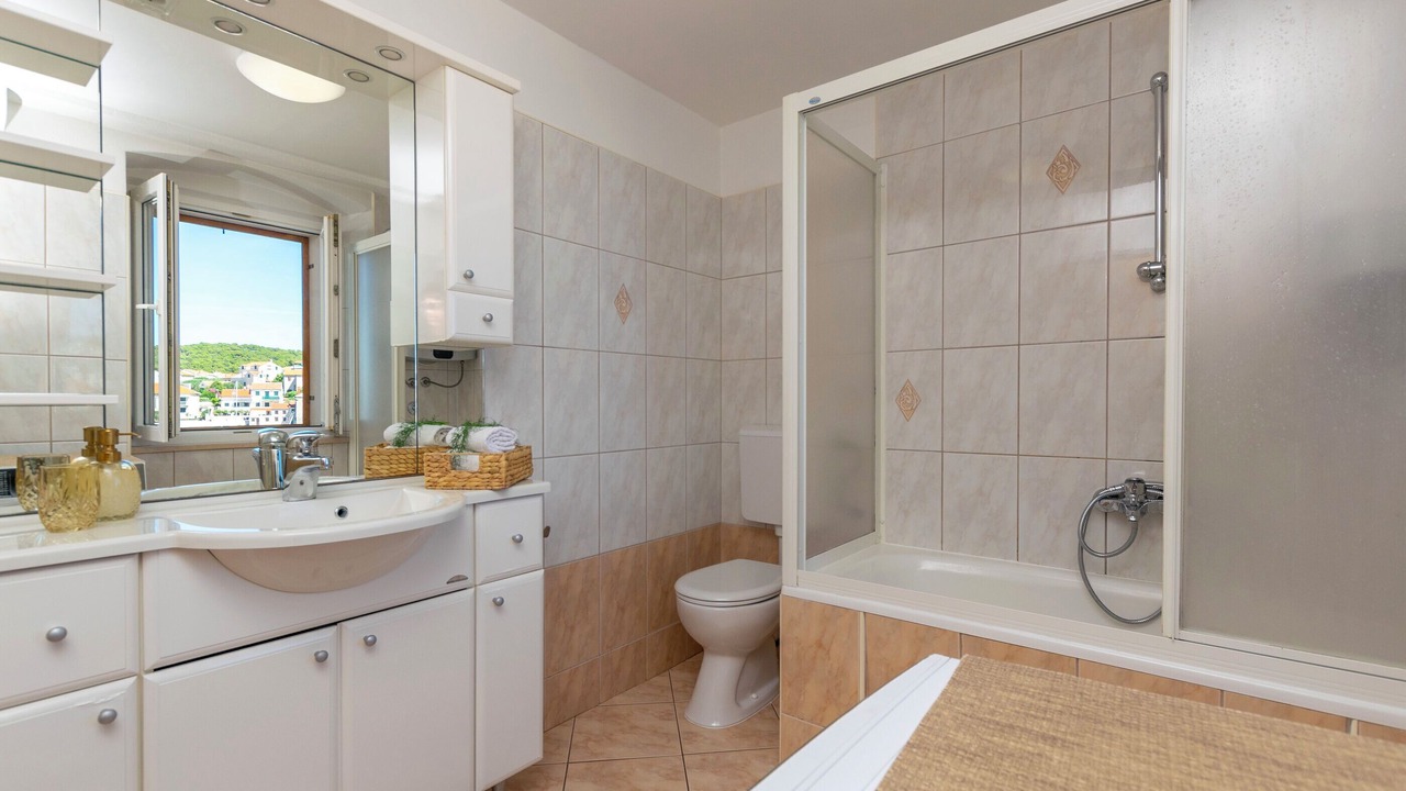 Photo of Bathroom in Milna (Brac)
