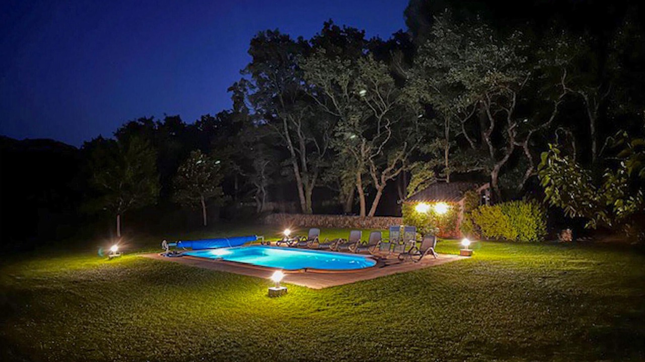 Photo of Outdoor in Saint-Cannat