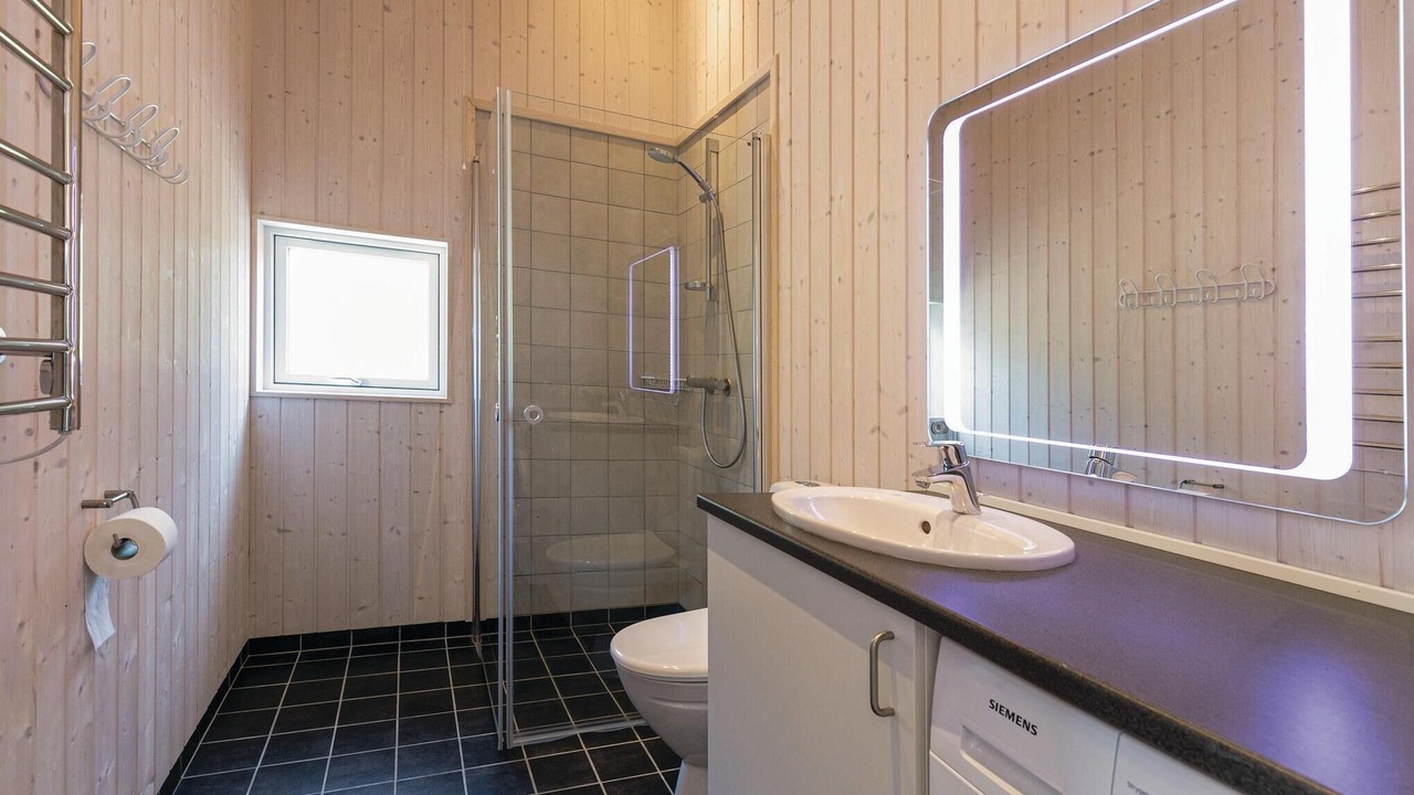 Photo of Bathroom in Sømarken