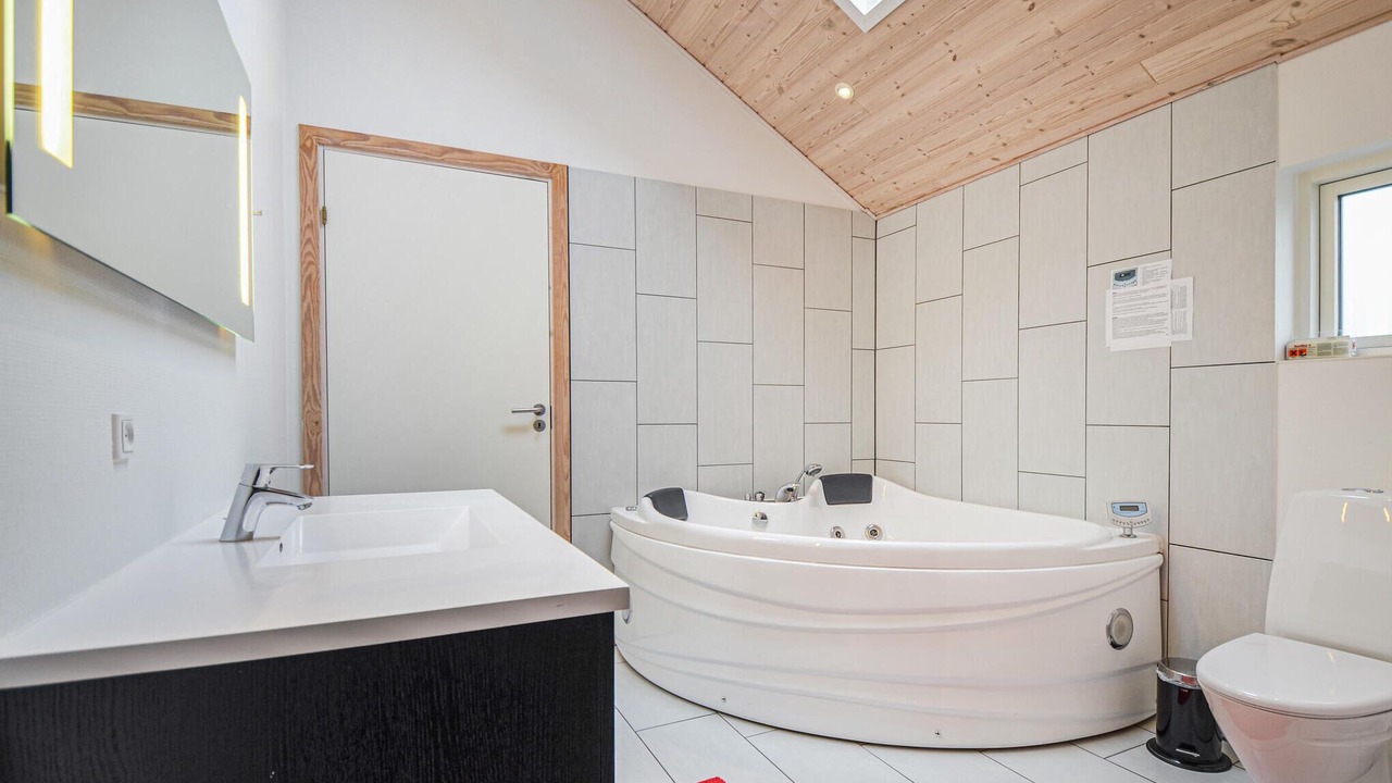 Photo of Bathroom in Fjellerup