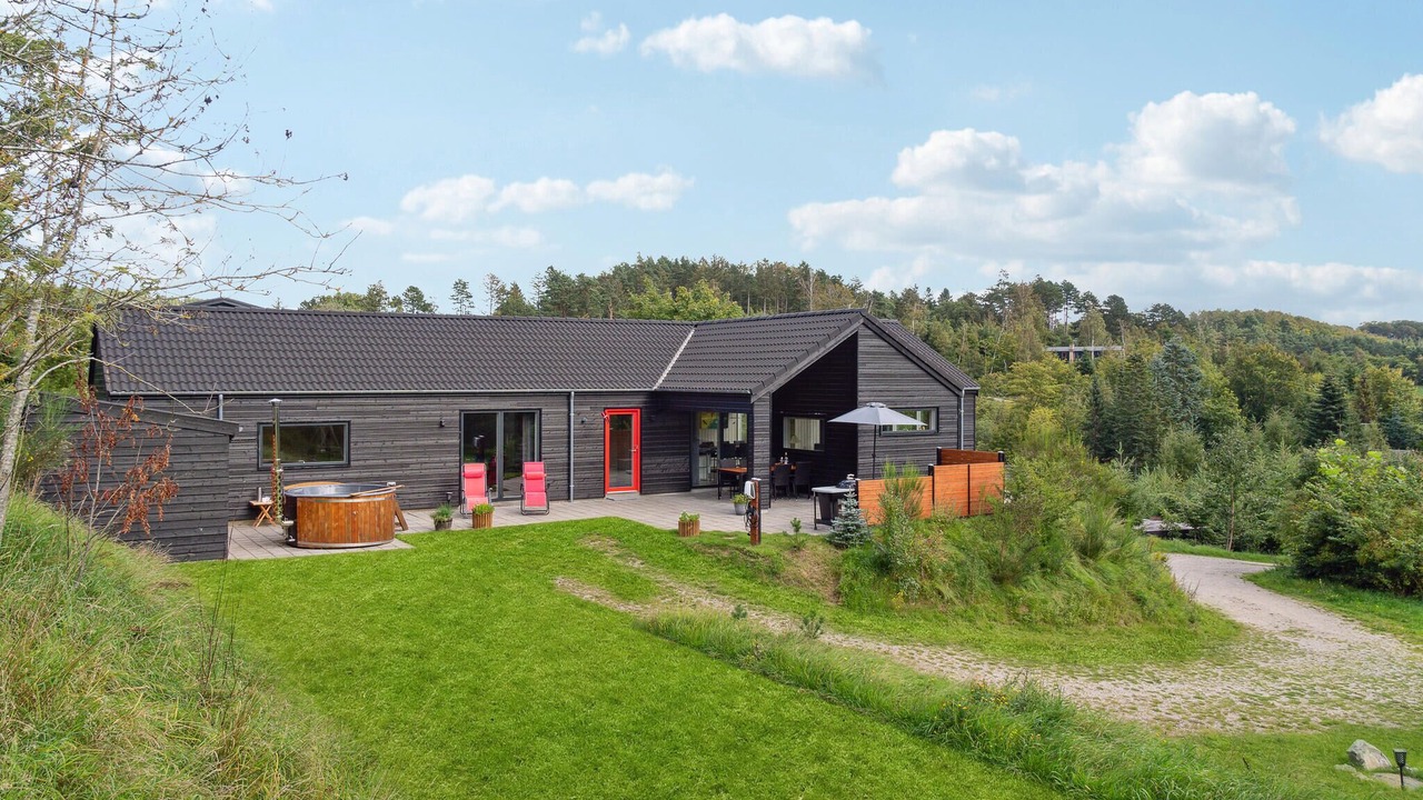 Photo of Others in Femmøller