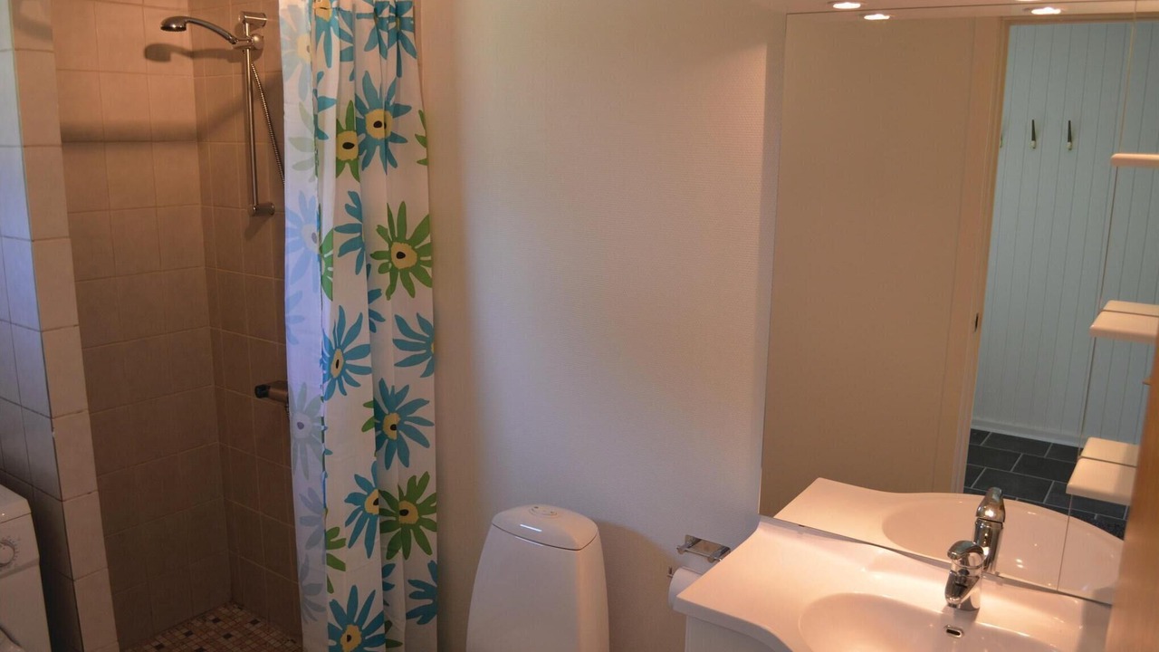 Photo of Bathroom in Bøtø By