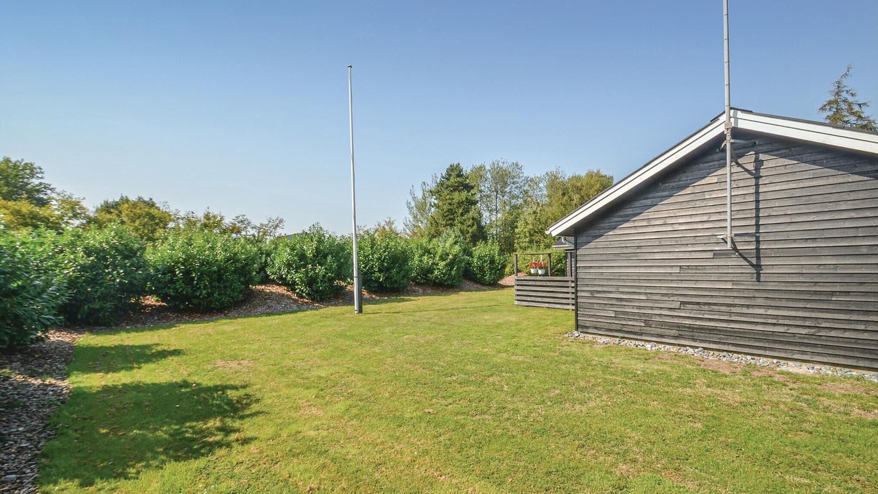 Photo of Others in Bøtø By