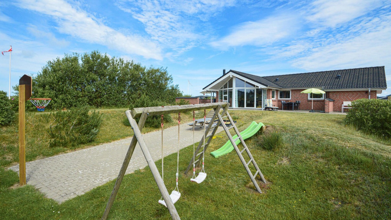 Photo of Others in Lakolk