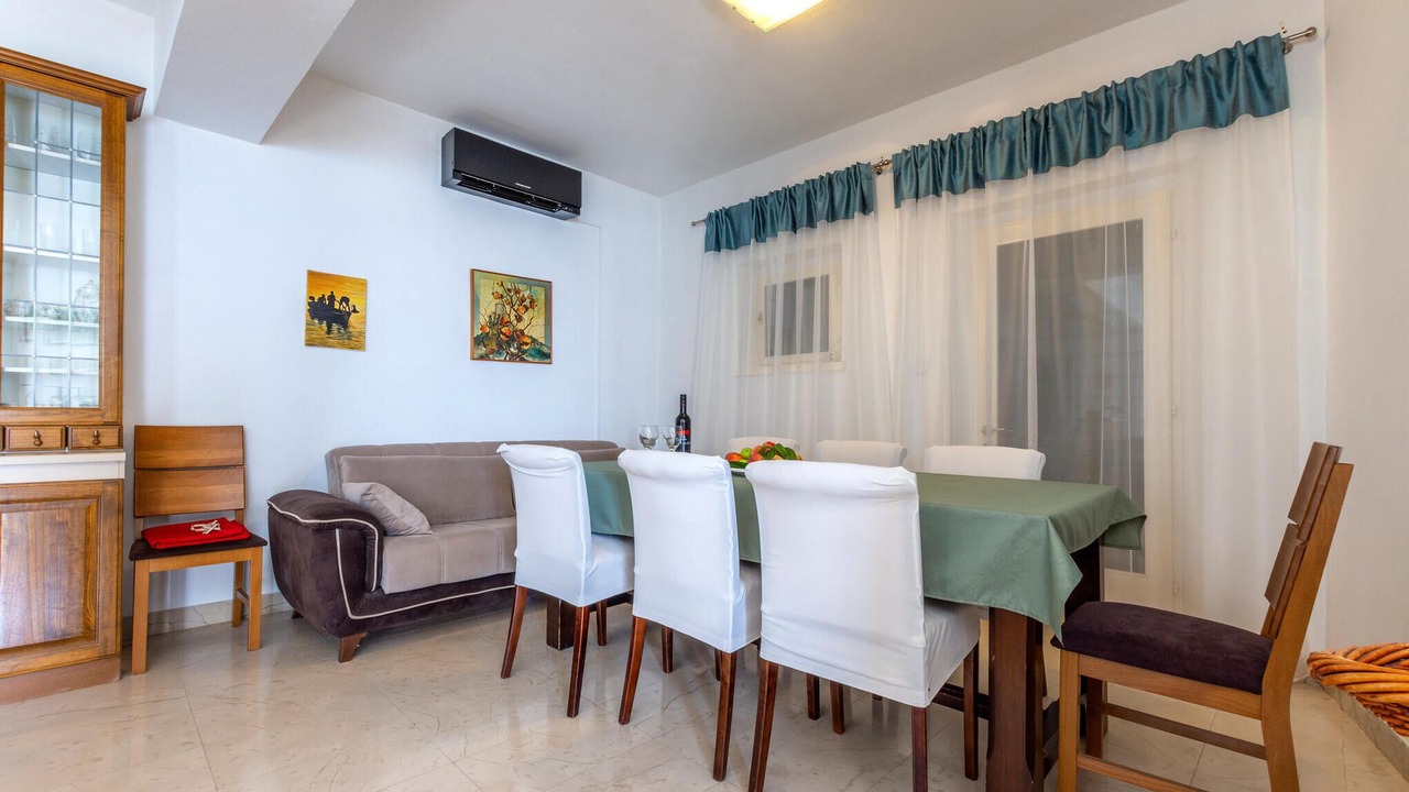 Photo of Bedroom in Podstrana