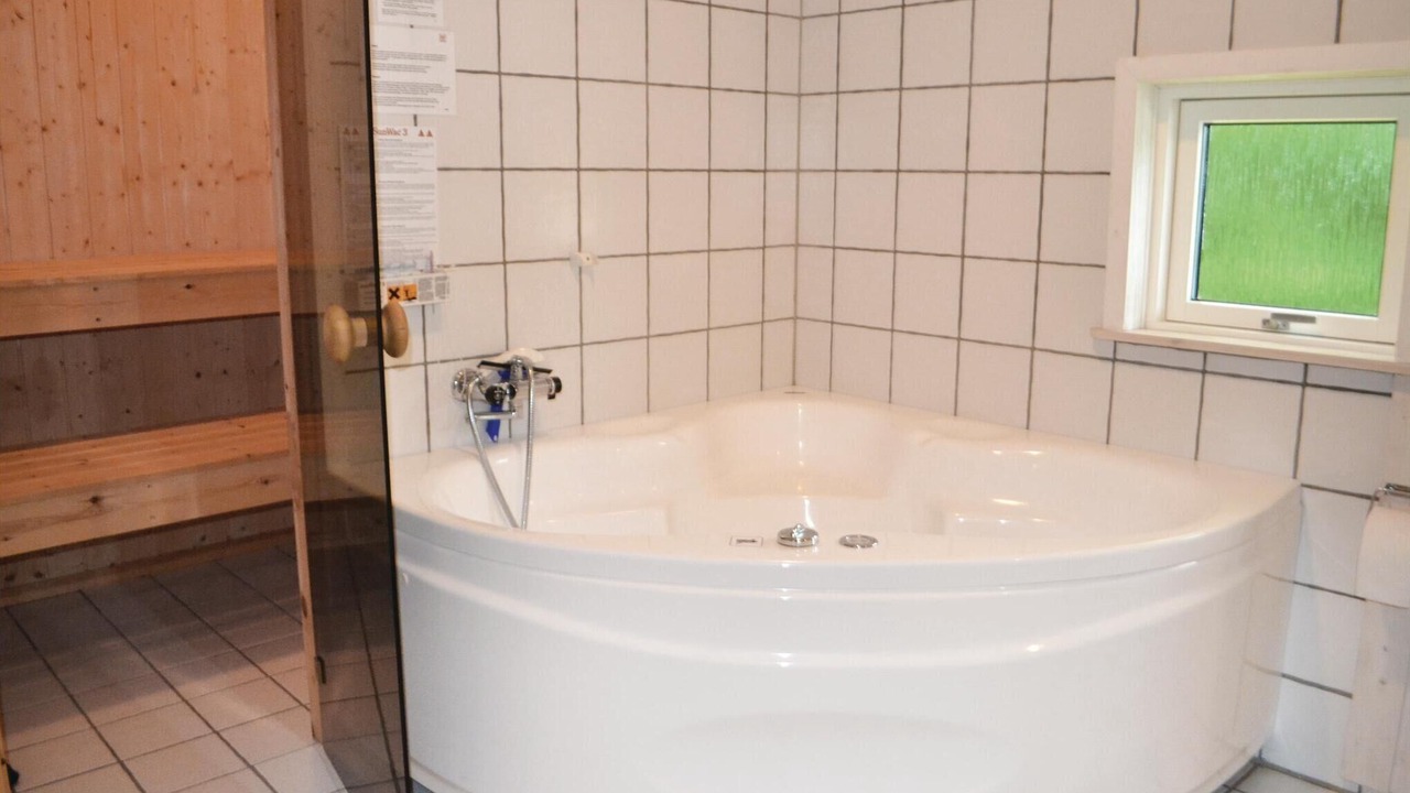 Photo of Bathroom in Jegum
