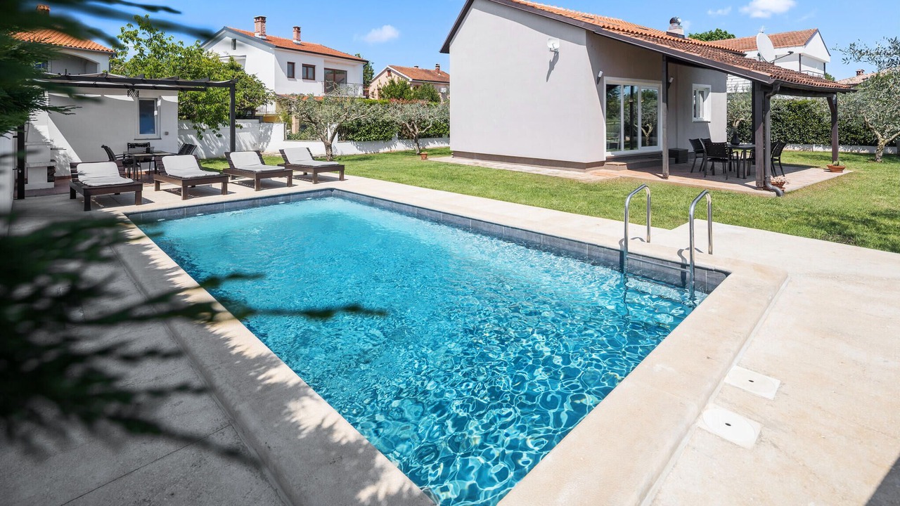 Photo of Outdoor in Valbandon