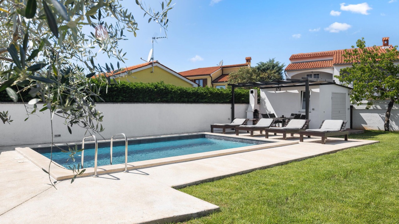 Photo of Outdoor in Valbandon