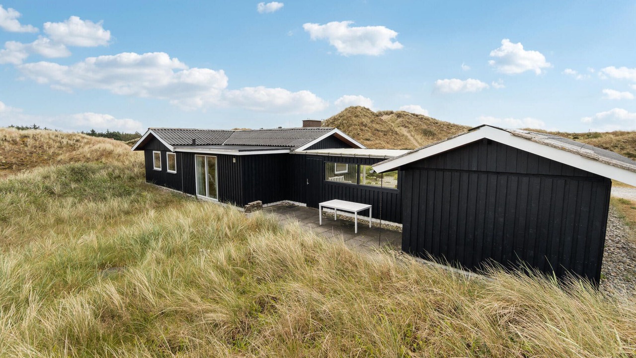 Photo of Others in Haurvig