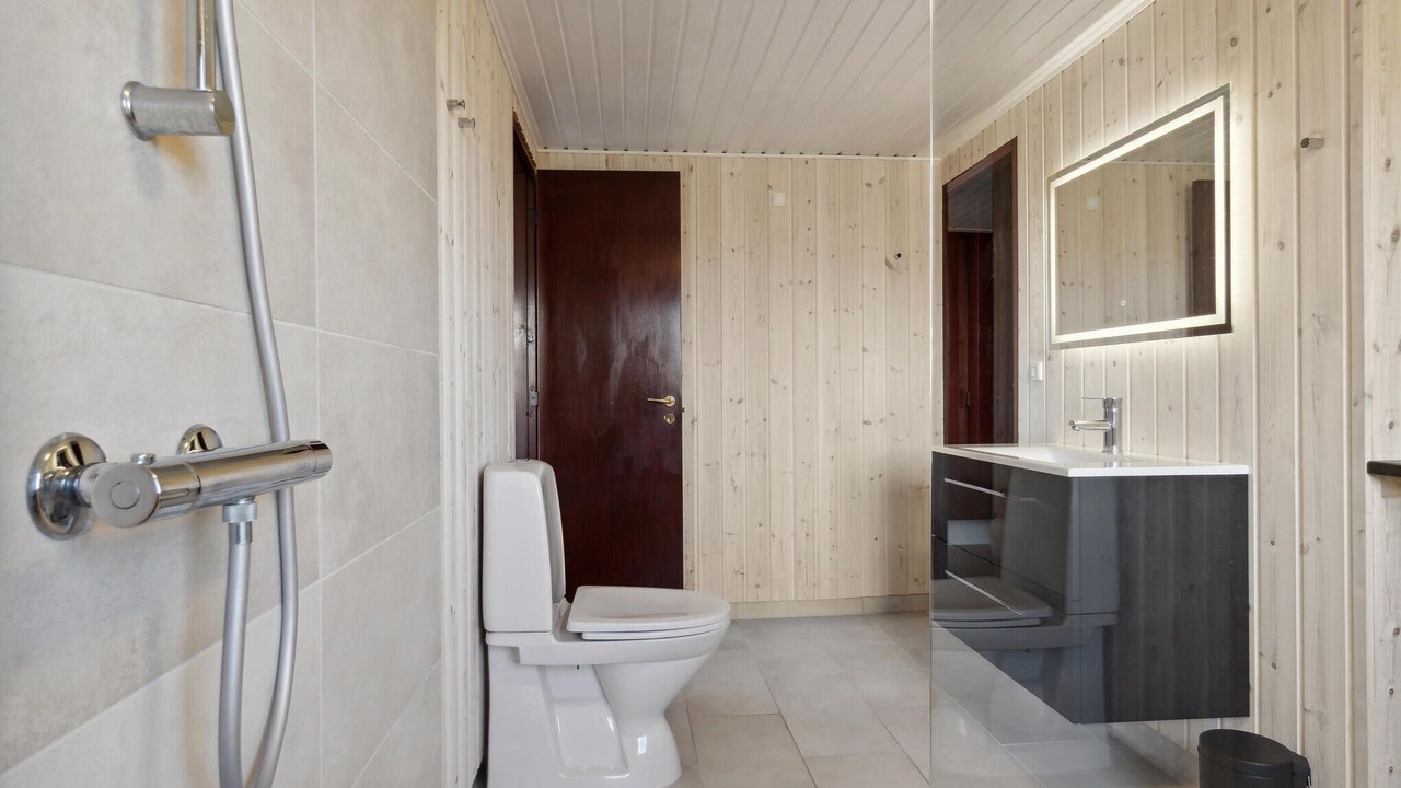 Photo of Bathroom in Haurvig