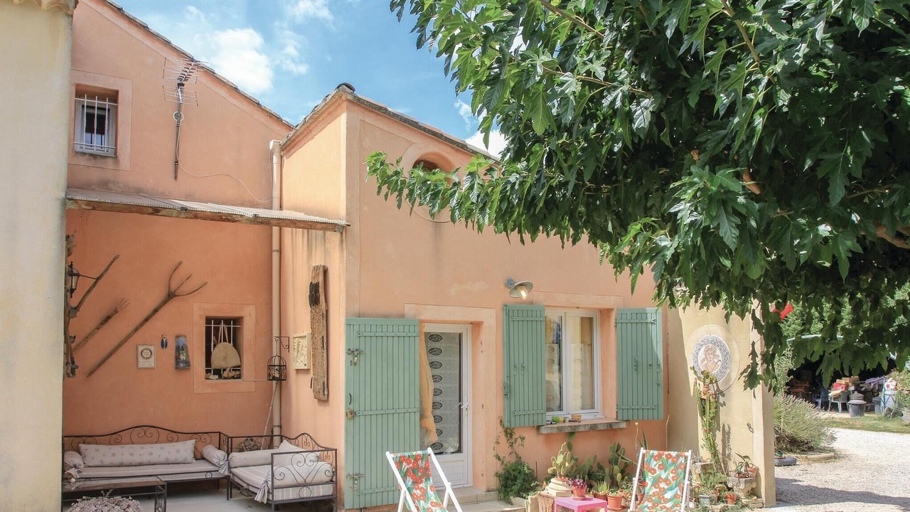 Photo of Others in Caderousse