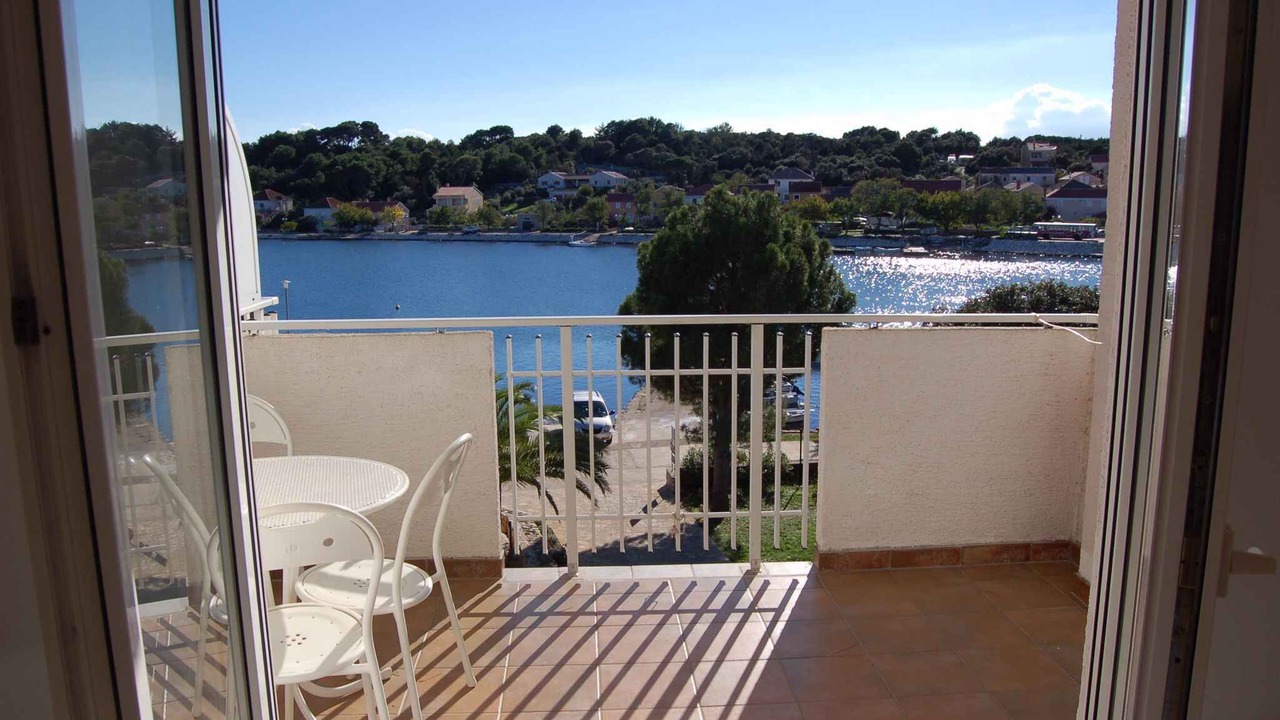 Photo of Patio Balcony in Verunic