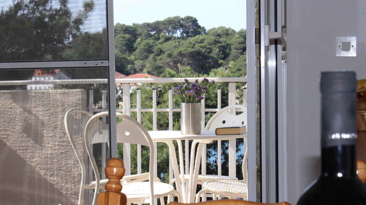 Photo of Patio Balcony in Verunic