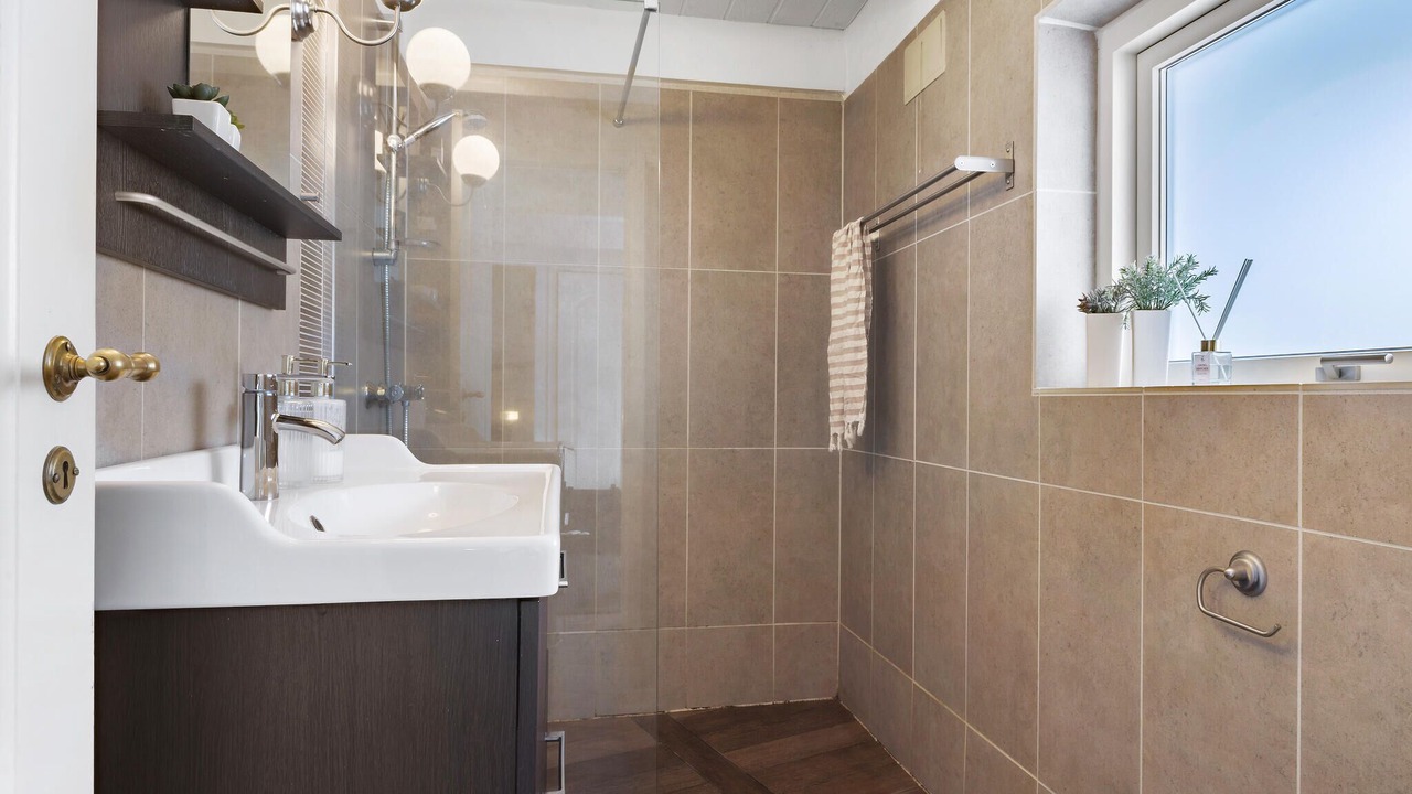 Photo of Bathroom in Toftum