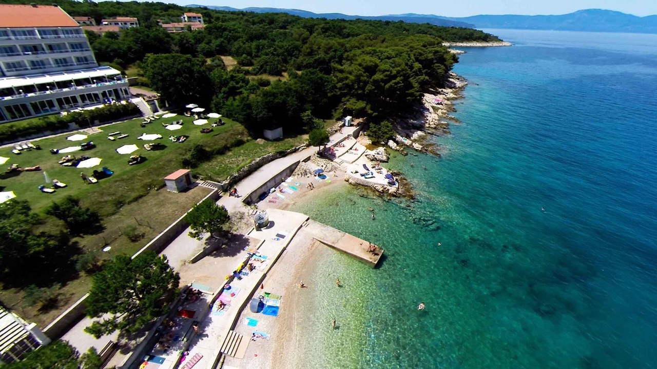 Photo of Others in Porat