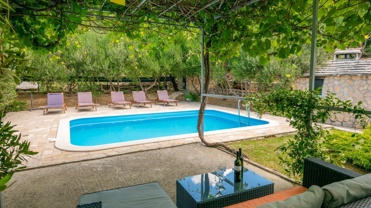 Photo of Outdoor in Kastel Sucurac