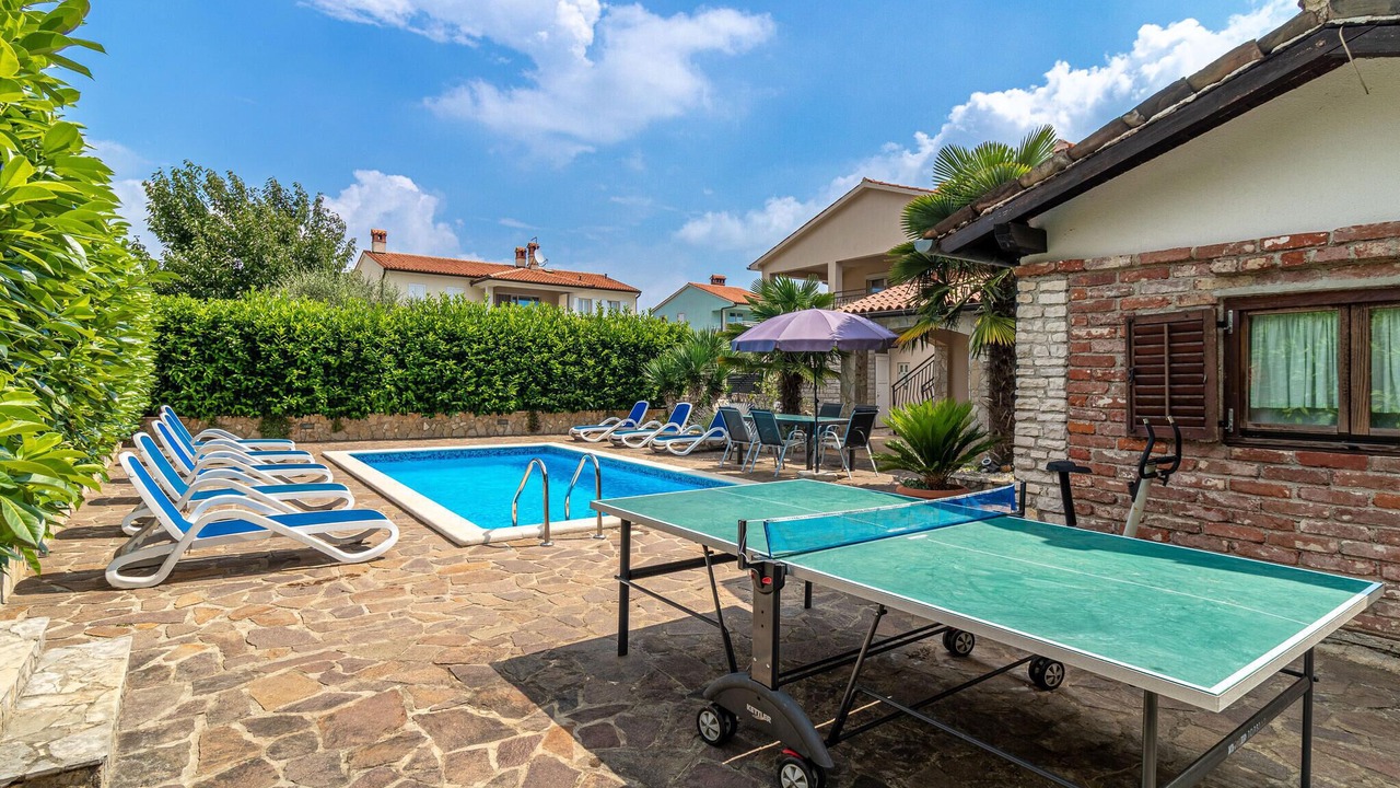 Photo of Outdoor in Vinez
