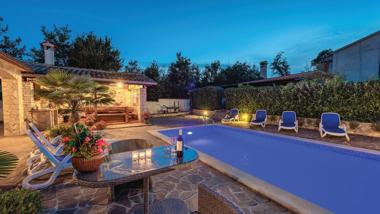Photo of Outdoor in Vinez