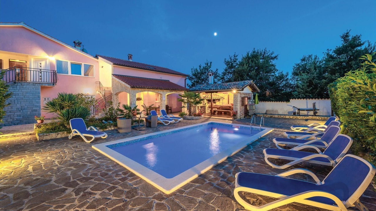 Photo of Outdoor in Vinez