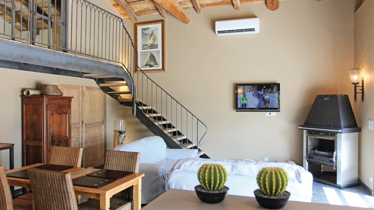 Photo of Bedroom in La Batie-Rolland