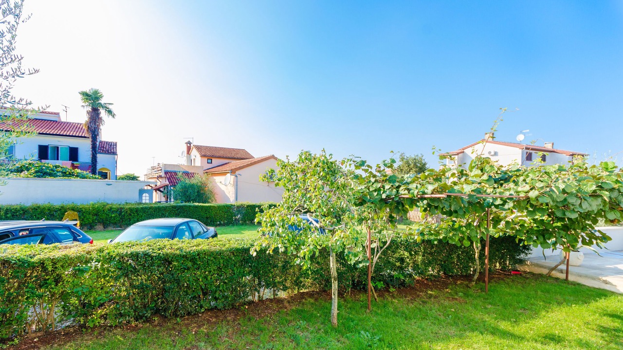 Photo of Outdoor in Gulici