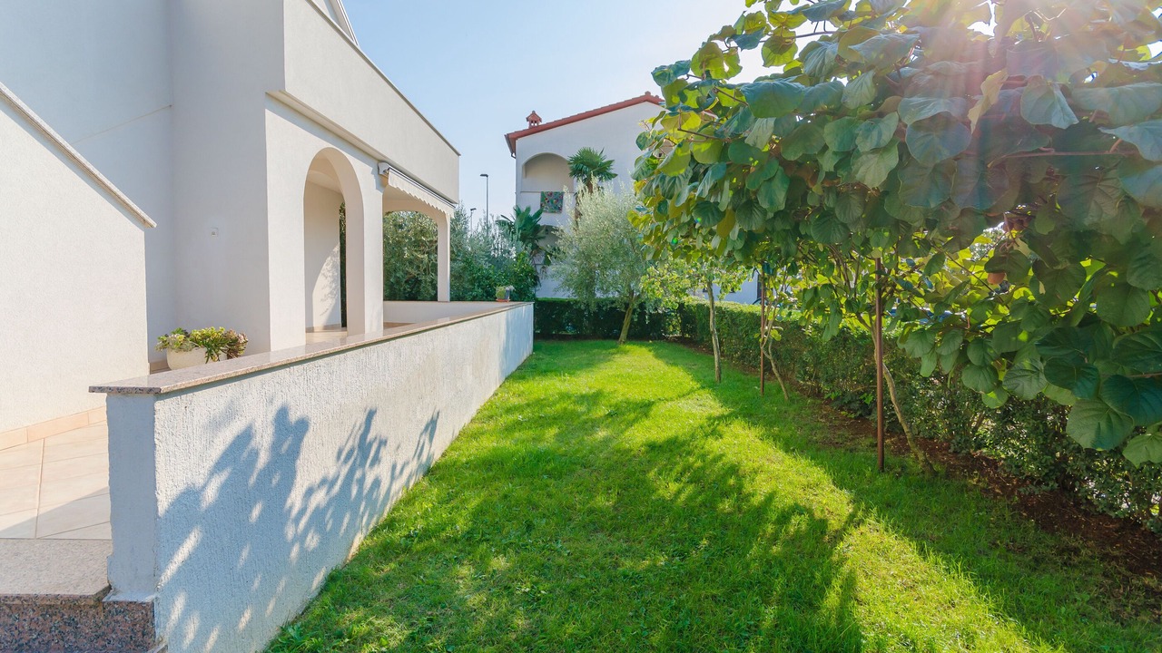 Photo of Outdoor in Gulici