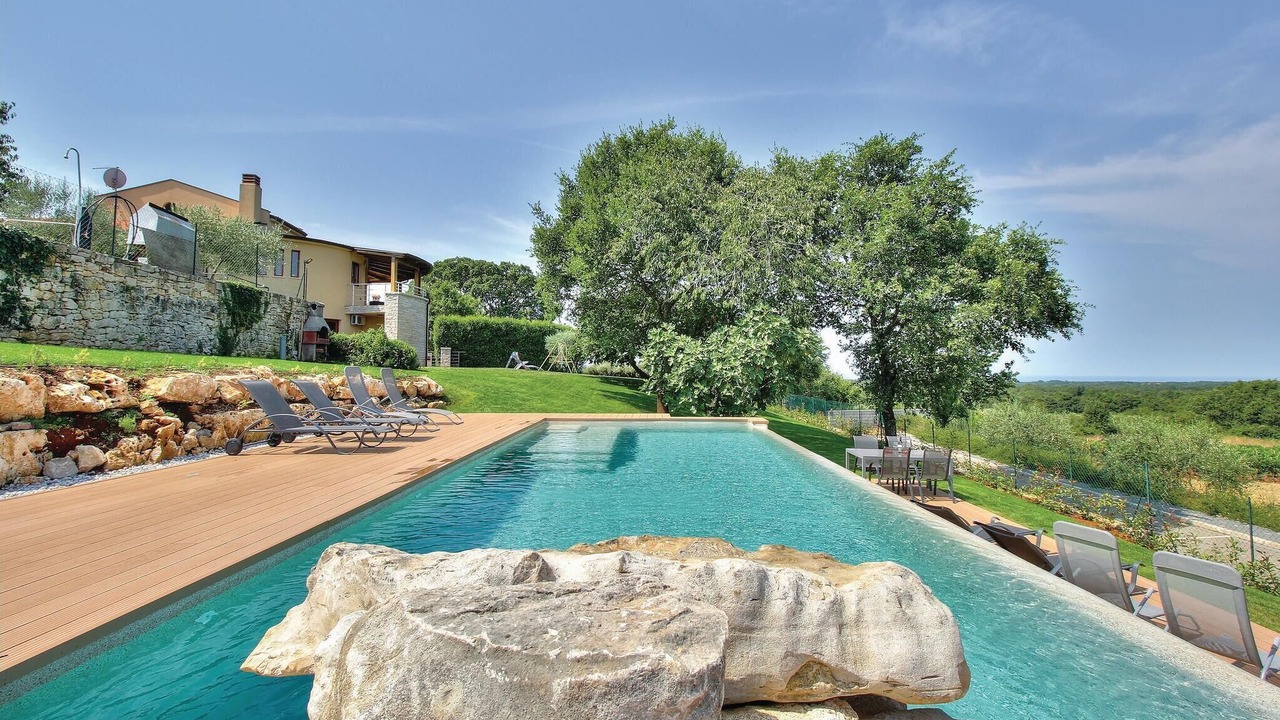 Photo of Outdoor in Bacva