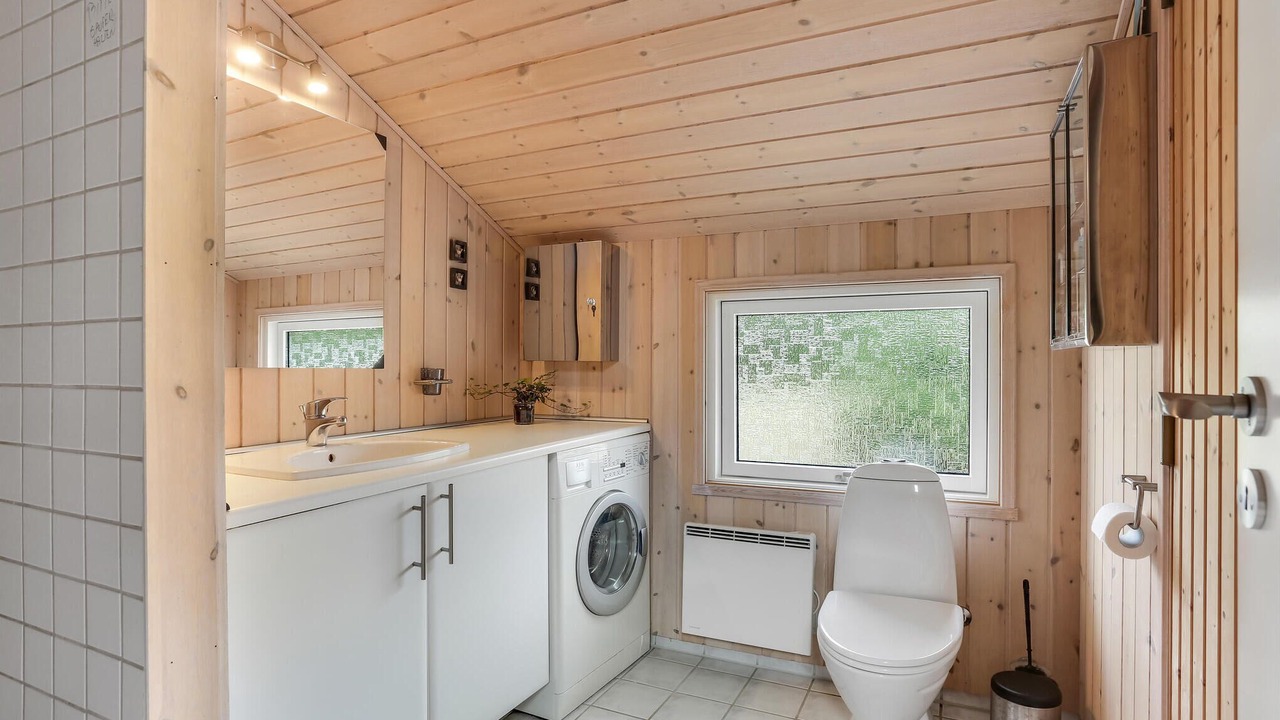 Photo of Bathroom in Skram