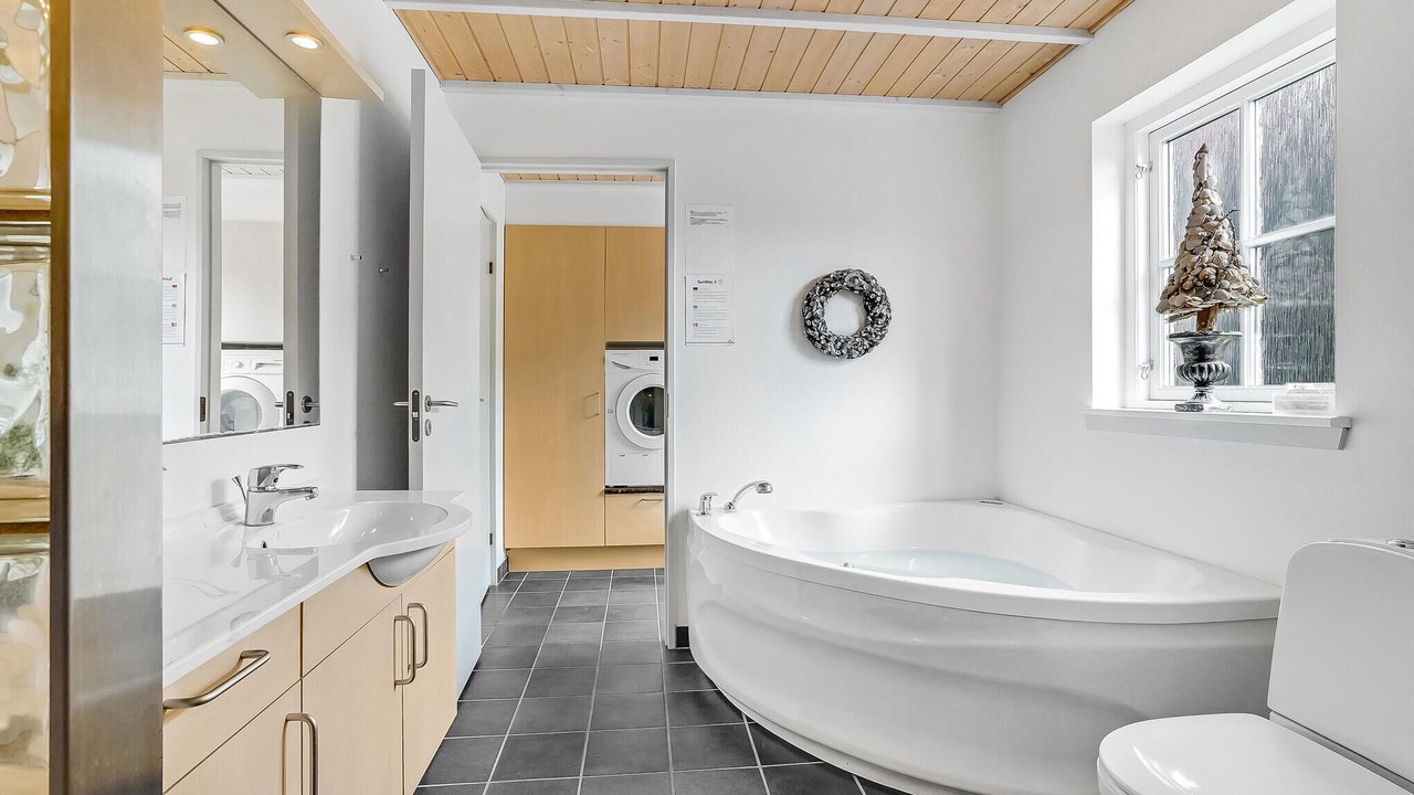 Photo of Bathroom in Spøttrup