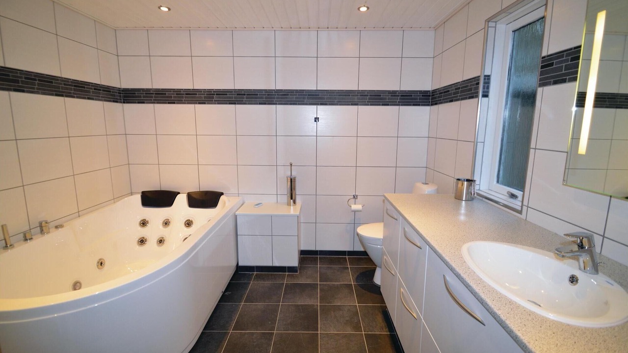 Photo of Bathroom in Marielyst