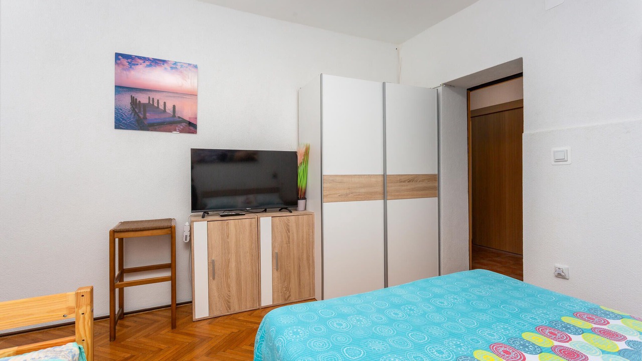 Photo of Bedroom in Punat