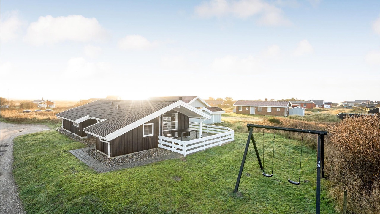 Photo of Others in Lakolk