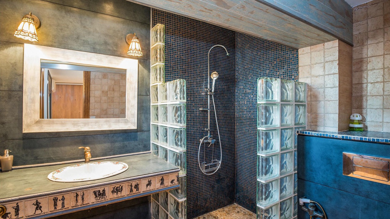Photo of Bathroom in El Roc de Sant Gaieta