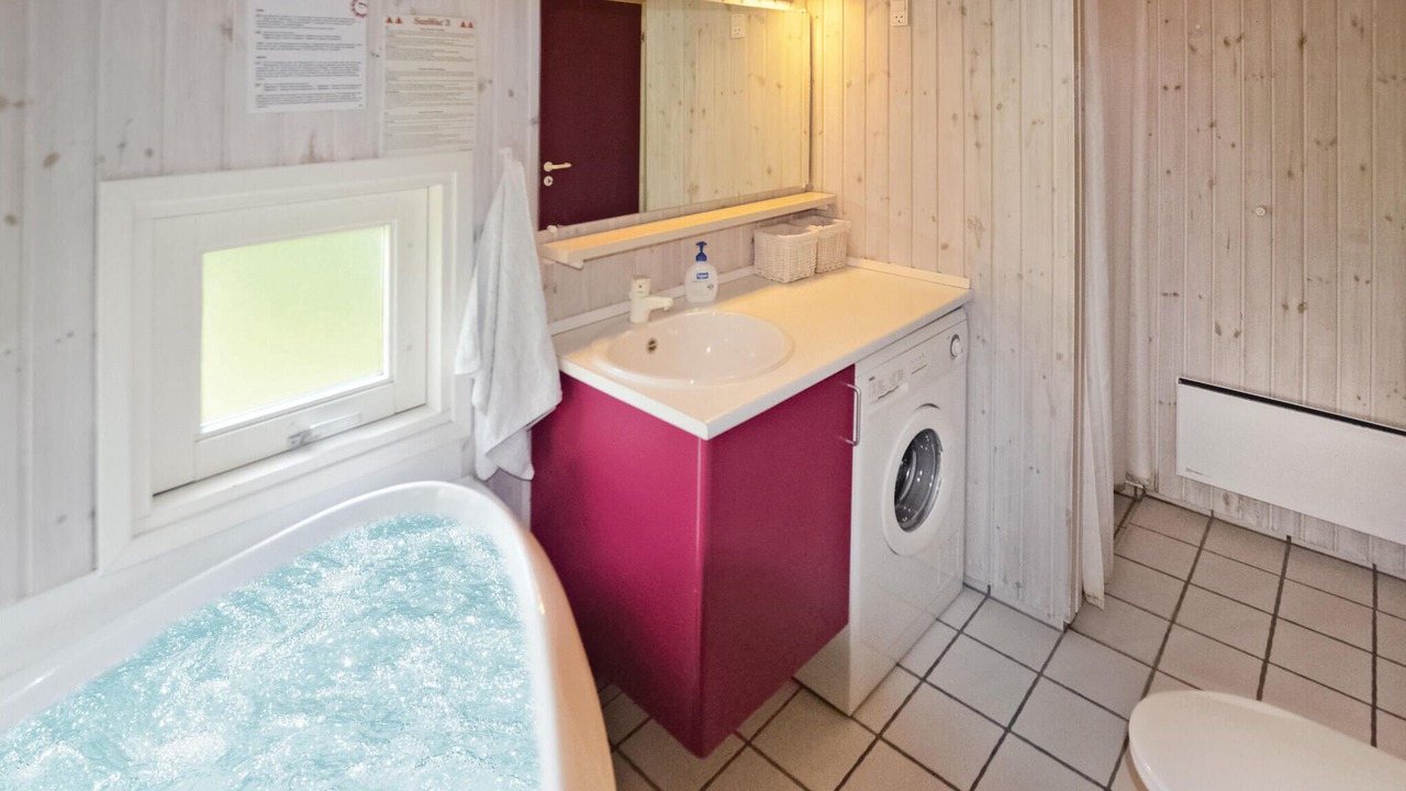 Photo of Bathroom in Jørgensø
