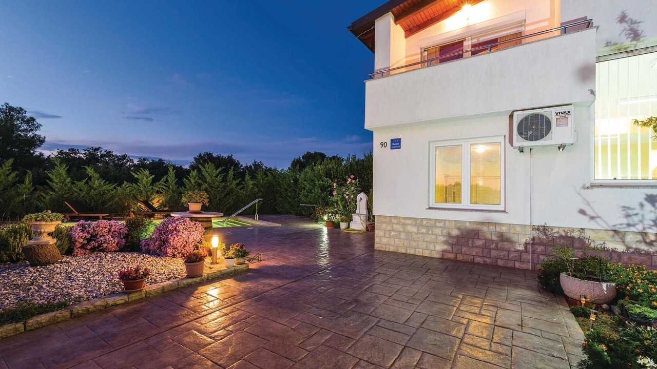Photo of Outdoor in Debeljak