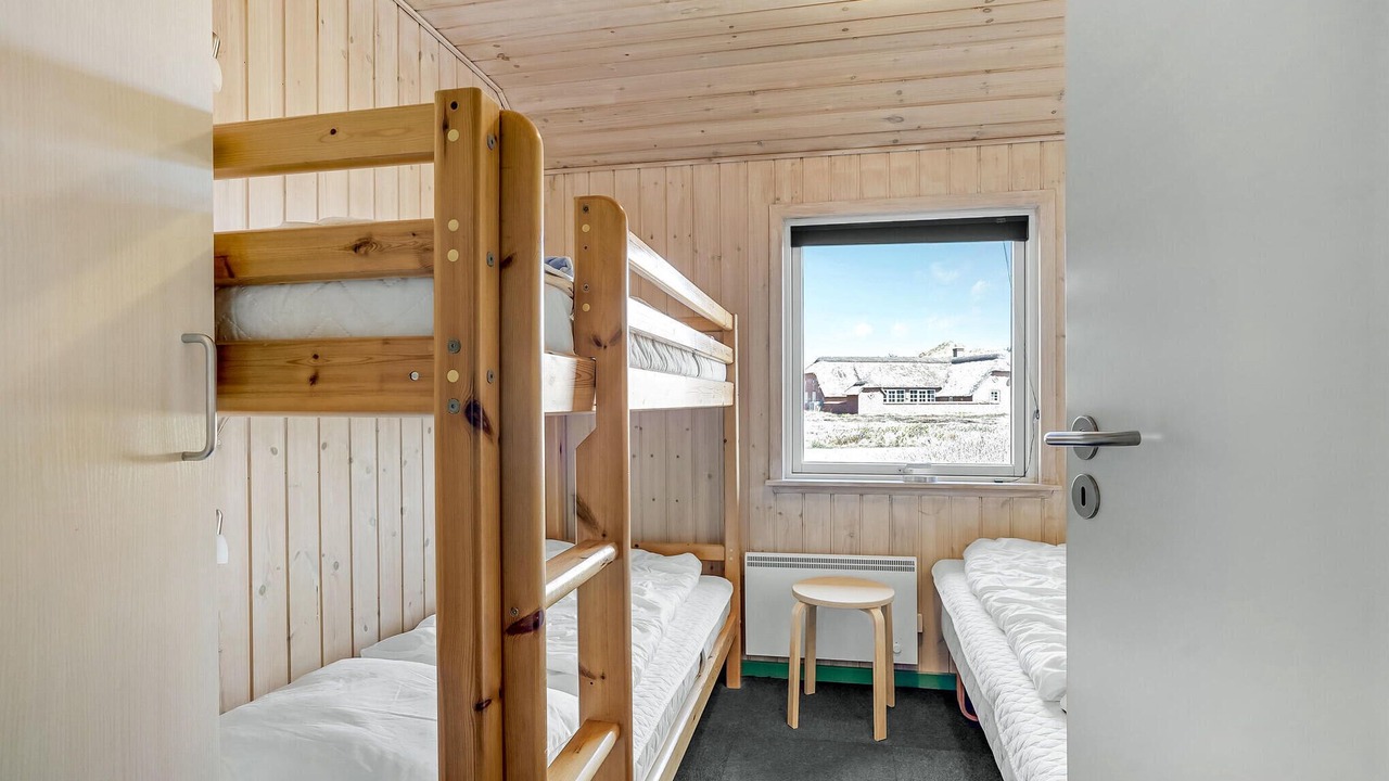 Photo of Others in Haurvig