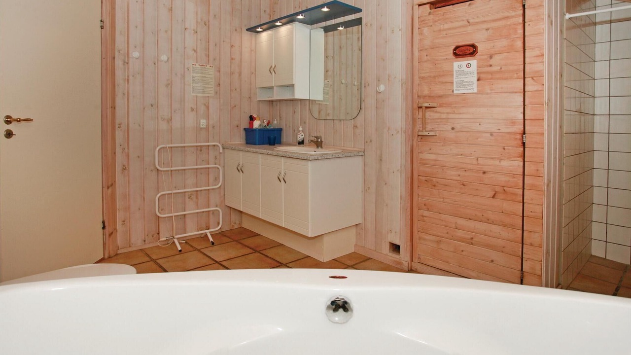 Photo of Bathroom in Boeslunde