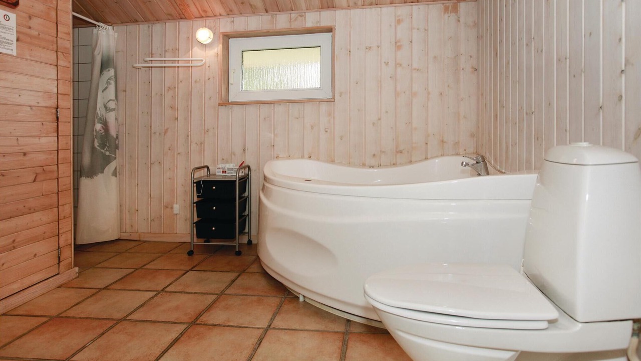 Photo of Bathroom in Boeslunde